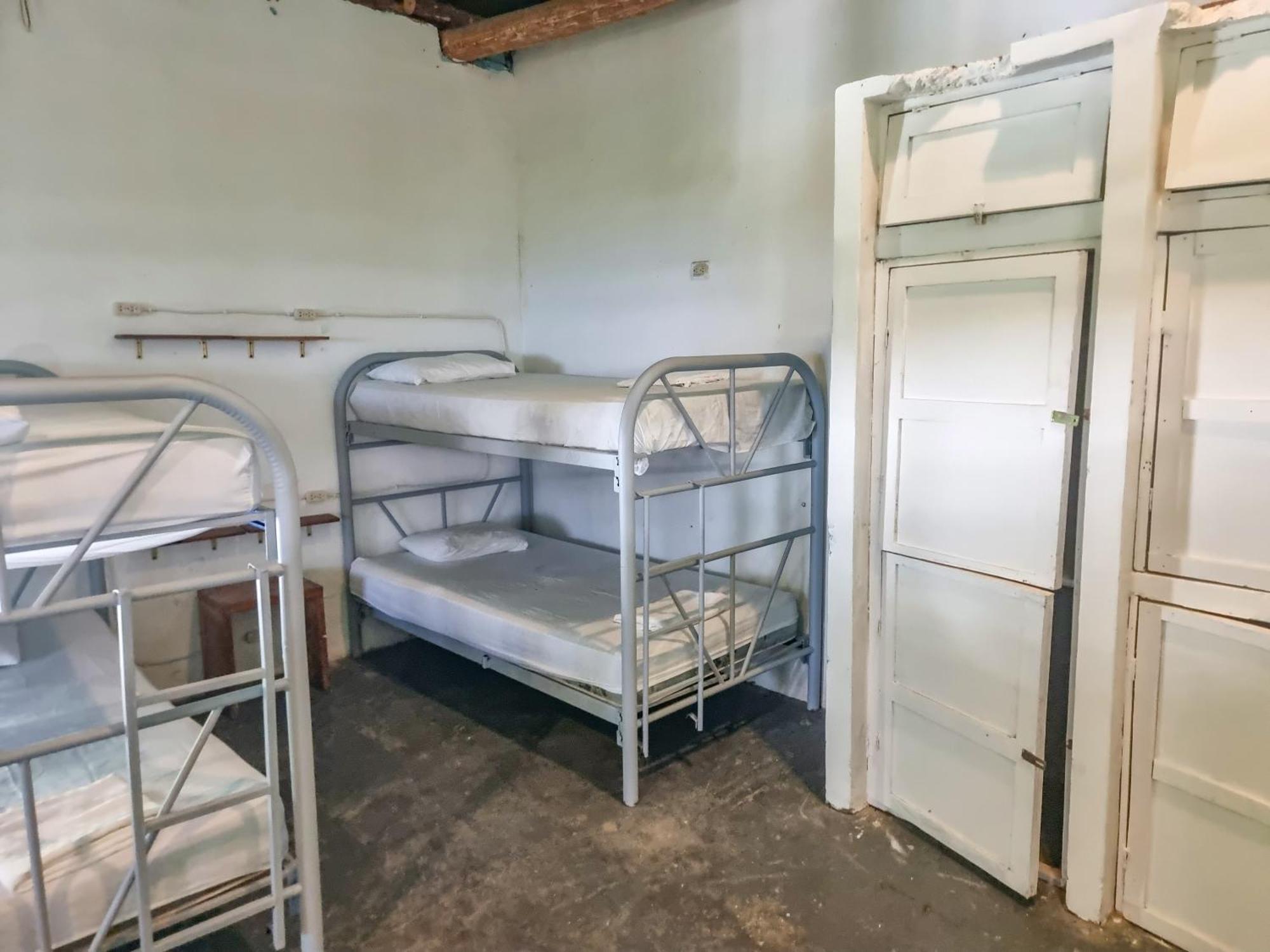 Casa De Olas Hostel ซานฮวนเดลซูร์ ภายนอก รูปภาพ